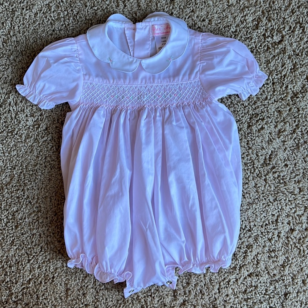 Petit Ami NWOT 6M